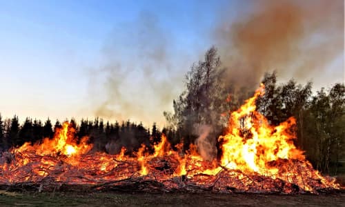 Osterfeuer 2026 im Landkreis Gifhorn: Der ultimative Guide zu Terminen, Orten und Tradition