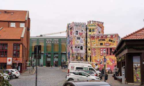 Leere Schaufenster in Braunschweig und Wolfsburg: Ein Experte enthüllt die Krise der regionalen Shopping-Malls