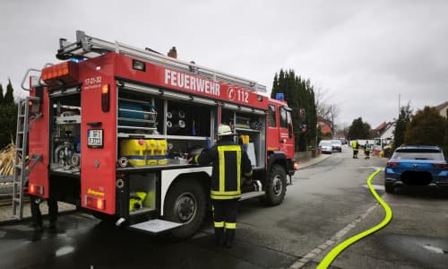 Gas-Alarm in Rühen: Bagger reißt Leitung auf – Lerchenstraße komplett evakuiert