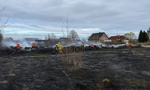 Flammeninferno am Karfreitag: Feuerwehr verhindert Katastrophe in Meinersen